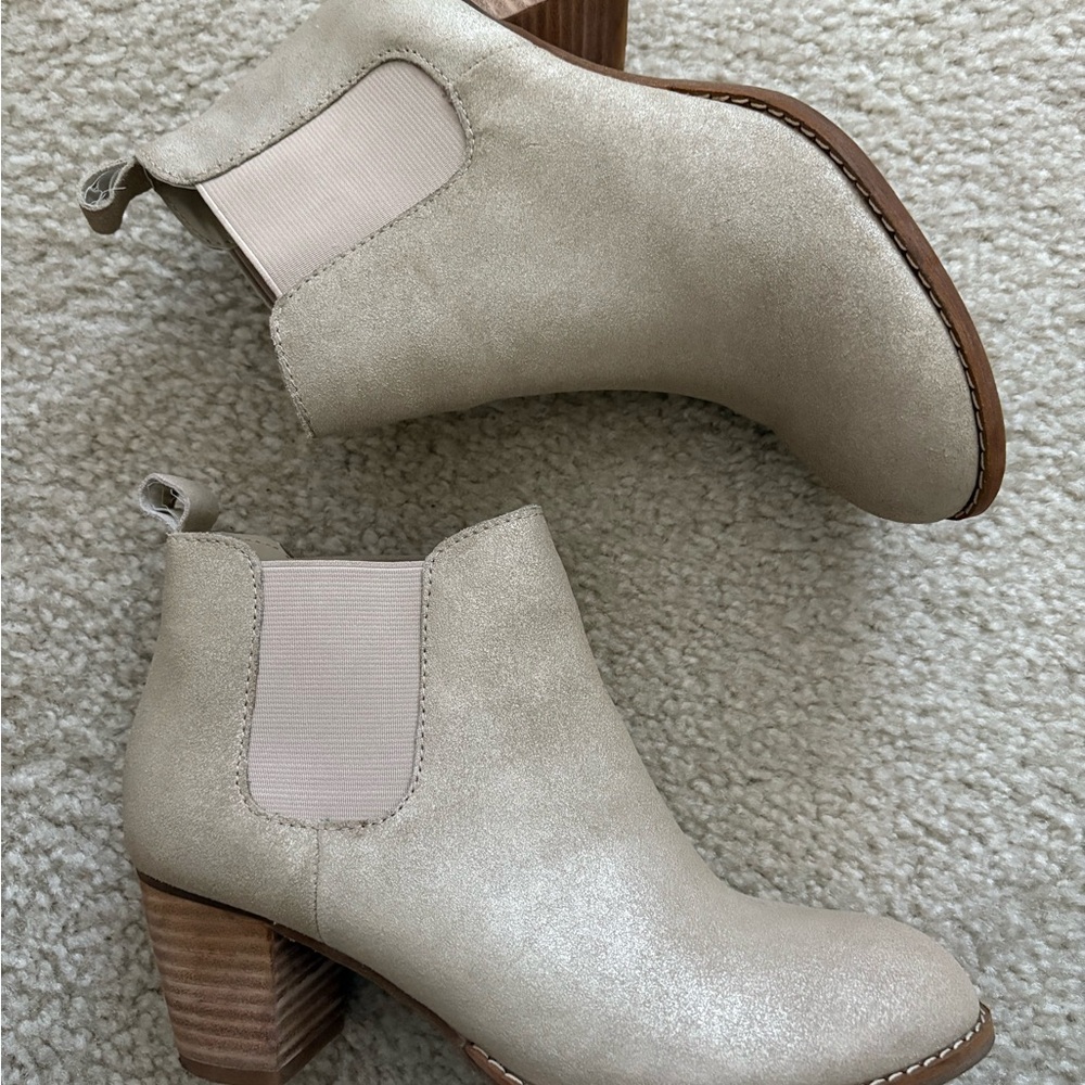 Anthologie Bellissima by Dolce Vita ankle booties sz7 Pearl White Very Nice Good